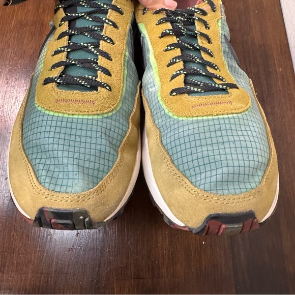 Nike Waffle One SE Golden Moss Black Bicoastal DX3736 300 Men's Size 11.5 - Picture 3 of 9